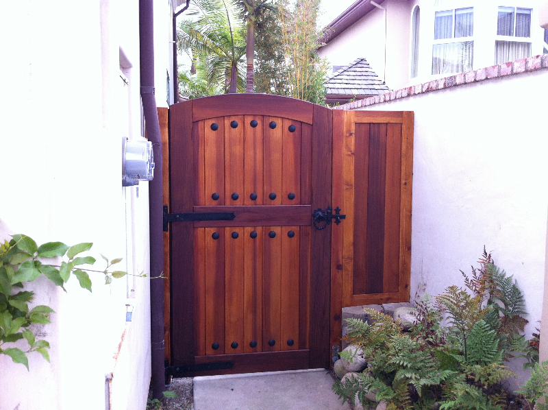 website-pic-gate-2